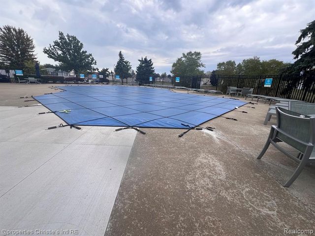 33020 Spruce Court, Lenox, MI 48048