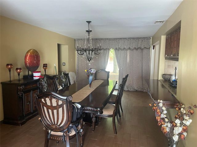 3200 Lydia Lane, Bellmore, NY 11710