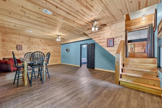 160 Adams Circle, Mineral Bluff, GA 30559