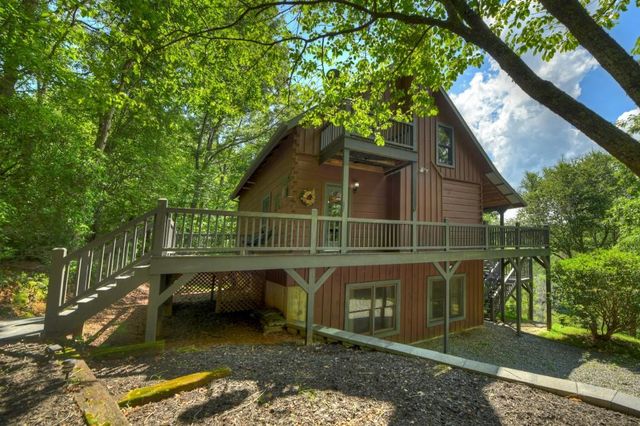 160 Adams Circle, Mineral Bluff, GA 30559