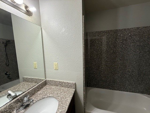 5140 Indian River Drive 310, Las Vegas, NV 89103