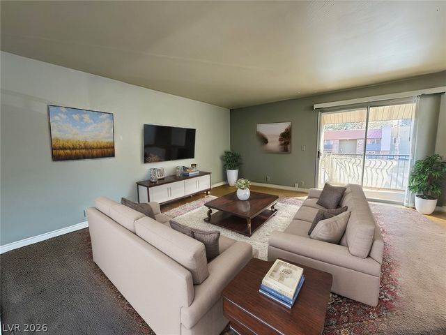 5140 Indian River Drive 310, Las Vegas, NV 89103