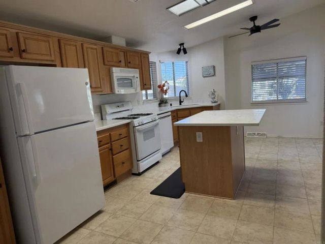 1401 El Norte Parkway 64, San Marcos, CA 92069