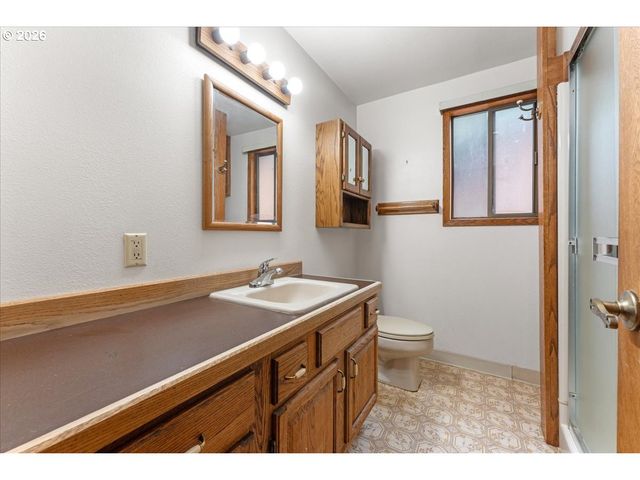 23001 Se YELLOWHAMMER St, Damascus, OR 97089