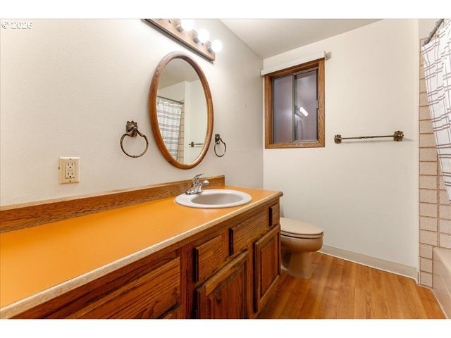 23001 Se YELLOWHAMMER St, Damascus, OR 97089