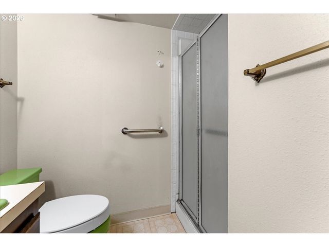 23001 Se YELLOWHAMMER St, Damascus, OR 97089