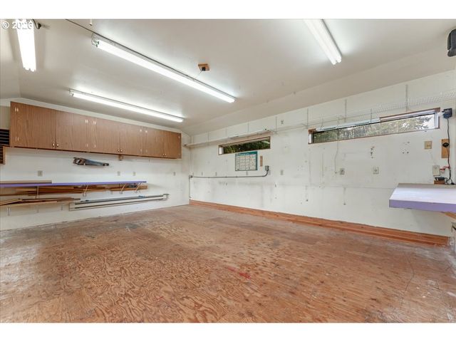 23001 Se YELLOWHAMMER St, Damascus, OR 97089