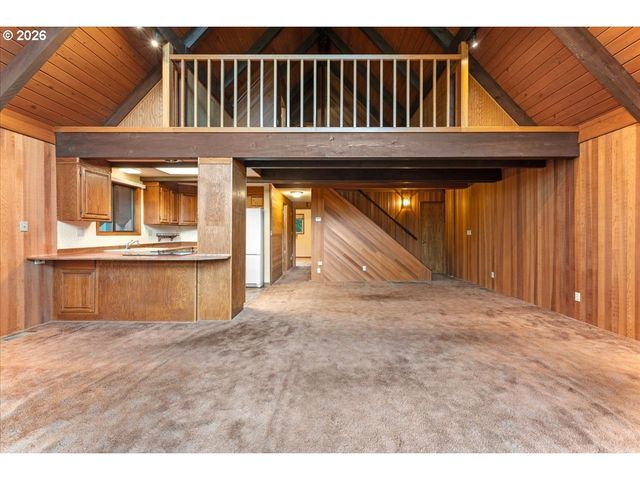 23001 Se YELLOWHAMMER St, Damascus, OR 97089