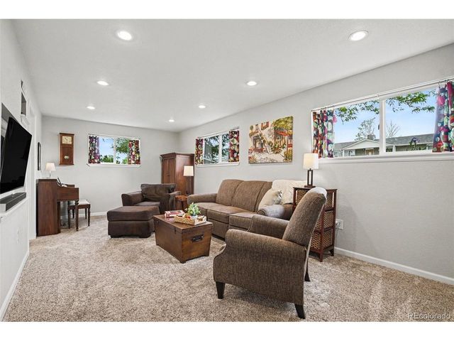 107 Walnut St, Frederick, CO 80530