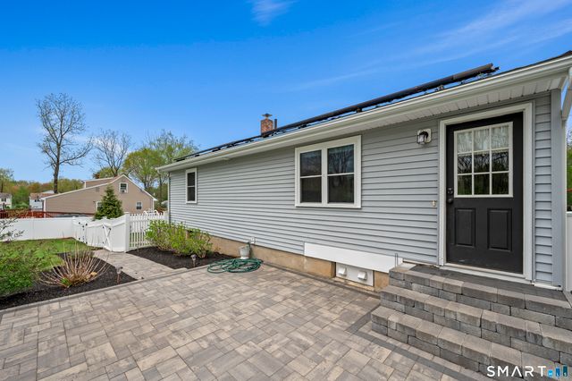 99 Clark Lane, Colchester, CT 06415