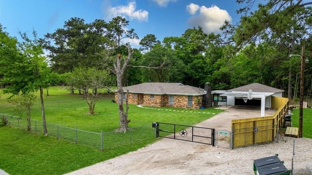 20729 Canterbury Road, Porter, TX 77365