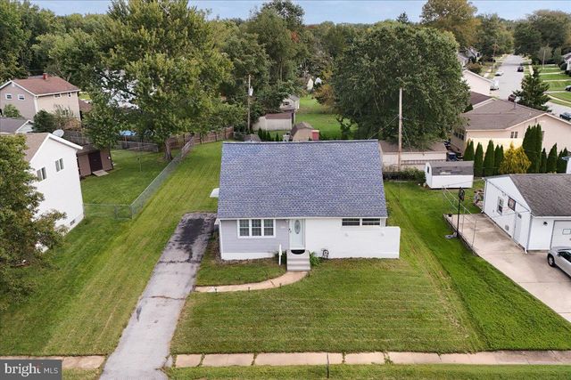 402 ELDERFIELD RD, Newark, DE 19713