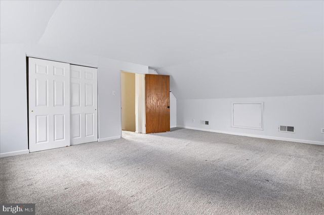 402 ELDERFIELD RD, Newark, DE 19713