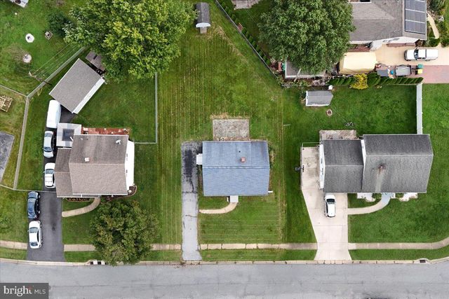 402 ELDERFIELD RD, Newark, DE 19713