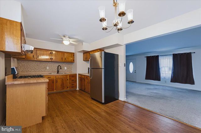402 ELDERFIELD RD, Newark, DE 19713