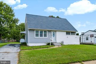 402 ELDERFIELD RD, Newark, DE 19713