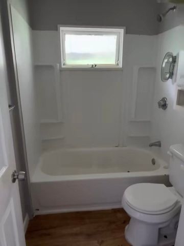 29 Devlin Passway 2R, Fitchburg, MA 01420