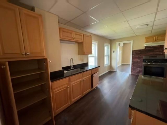 29 Devlin Passway 2R, Fitchburg, MA 01420