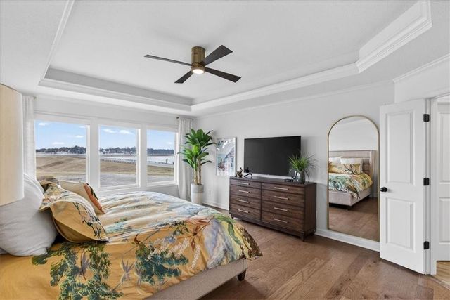 105 SW Meadowbrook Drive, Lee's Summit, MO 64082