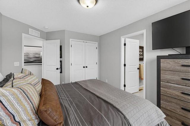 105 SW Meadowbrook Drive, Lee's Summit, MO 64082