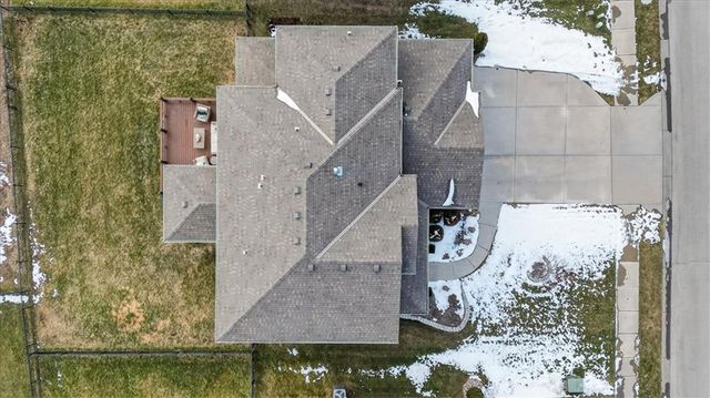 105 SW Meadowbrook Drive, Lee's Summit, MO 64082