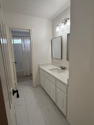 19142 W Sawtooth Canyon Drive, Tomball, TX 77377