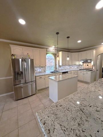 19142 W Sawtooth Canyon Drive, Tomball, TX 77377
