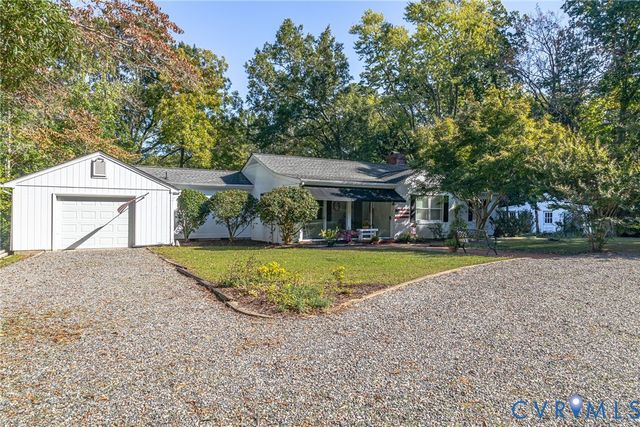 70 Currell Cove Lane, White Stone, VA 22578