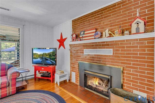 70 Currell Cove Lane, White Stone, VA 22578