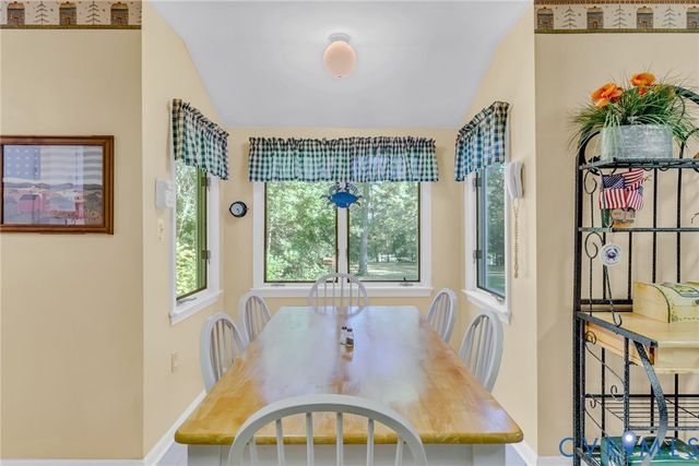 70 Currell Cove Lane, White Stone, VA 22578