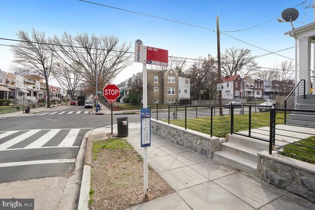 610 JEFFERSON ST NW #101, Washington, DC 20011