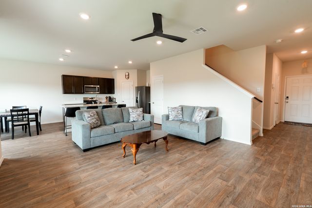 108 Snowy Plover, San Antonio, TX 78253