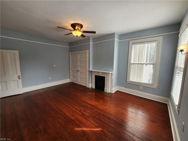 371 Middle ST, Portsmouth, VA 23704