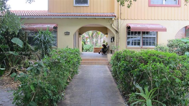 1848 Madison St 3, Hollywood, FL 33020