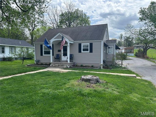 530 Hall Street, Troy, MO 63379