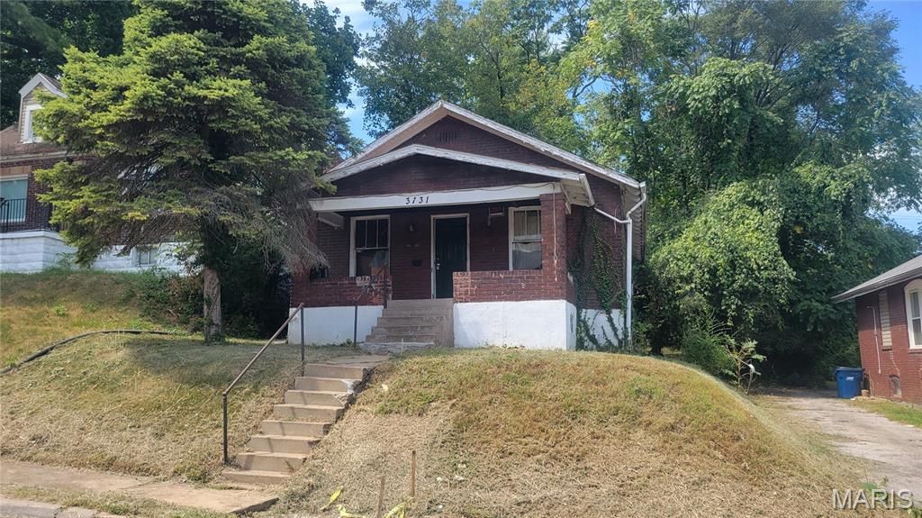 3731 Avondale Avenue, St Louis, MO 63121
