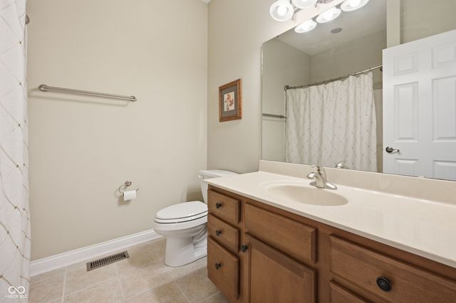 1103 Raintree Drive, Greenfield, IN 46140
