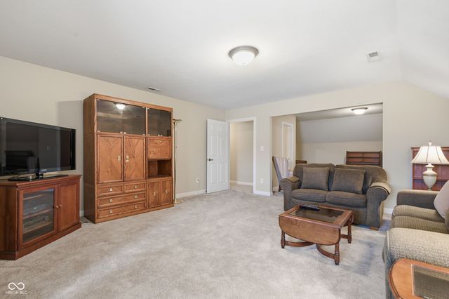 1103 Raintree Drive, Greenfield, IN 46140