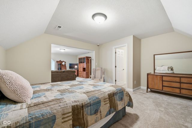 1103 Raintree Drive, Greenfield, IN 46140