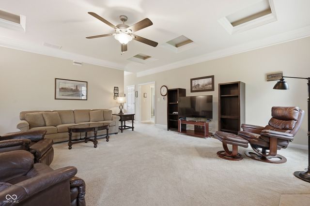 1103 Raintree Drive, Greenfield, IN 46140