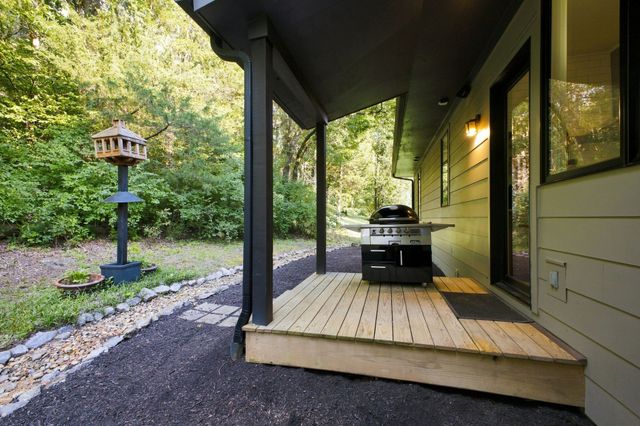 6045 Woodland Hills Dr, Nashville, TN 37211