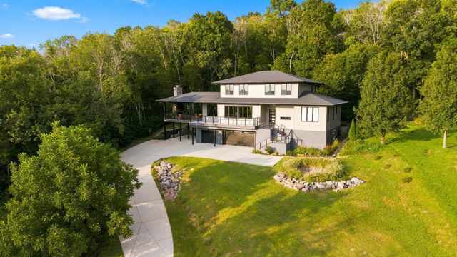6045 Woodland Hills Dr, Nashville, TN 37211