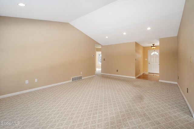 30 Crescent Creek Way, Bethlehem, NY 12158