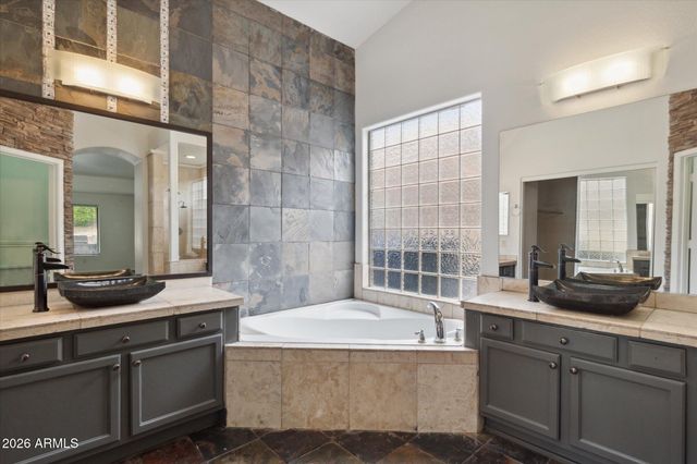 6335 W Tether Trail, Phoenix, AZ 85083