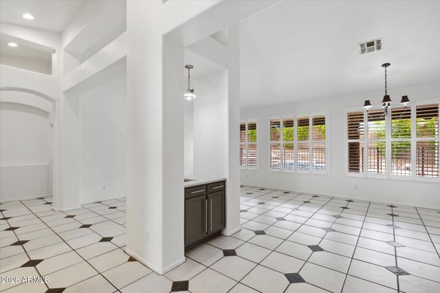 6335 W Tether Trail, Phoenix, AZ 85083