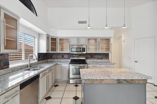 6335 W Tether Trail, Phoenix, AZ 85083