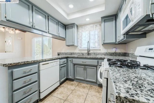 21019 Rambling, Apple Valley, CA 92308