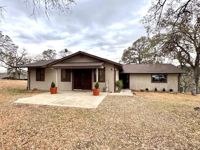 18288 Mountaintop Ln, Grass Valley, CA 95949