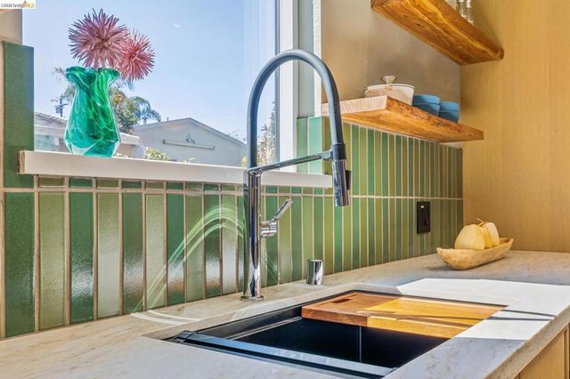 1507 Marin Ave, Albany, CA 94706