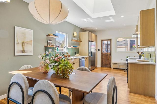 1507 Marin Ave, Albany, CA 94706